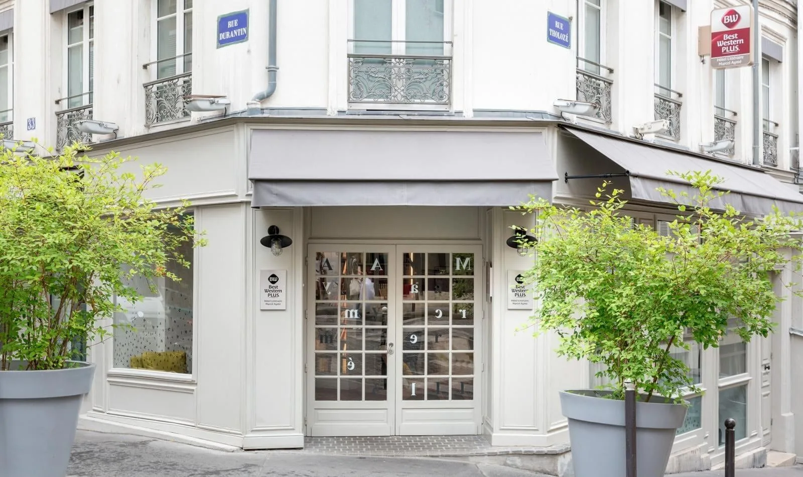 myWO Paris Montmartre, Façade, Paris 18e
