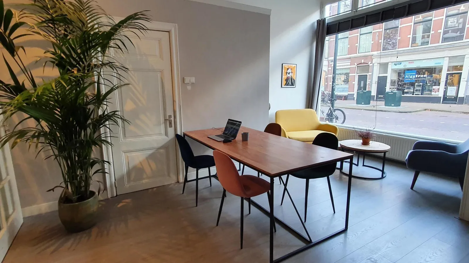 MyWorkLounge, Salle de réunion 4 personnes, La Haye