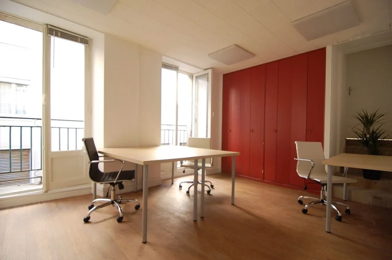 Nantes-Cowork Delorme, Private office, 3 desks, Nantes