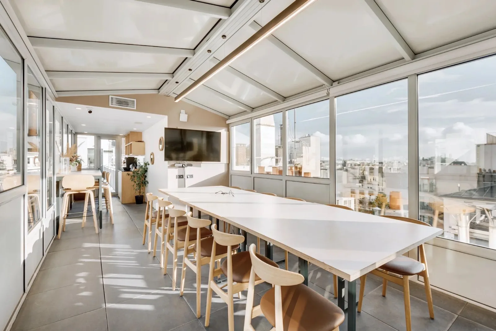Nest 34, Besprechungsraum für 12 Personen, Paris 8e