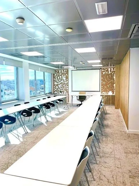 Networkia Diagonal , Training room for 18 people, Barcelona
