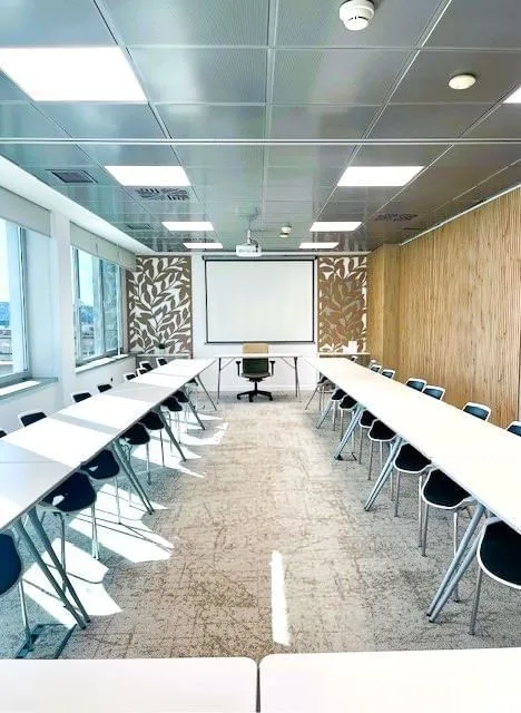 Networkia Diagonal , Training room for 19 people, Barcelona
