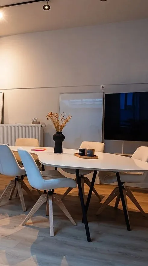 Neu-Raum Erlangen, Besprechungsraum für 5 Personen, Erlangen