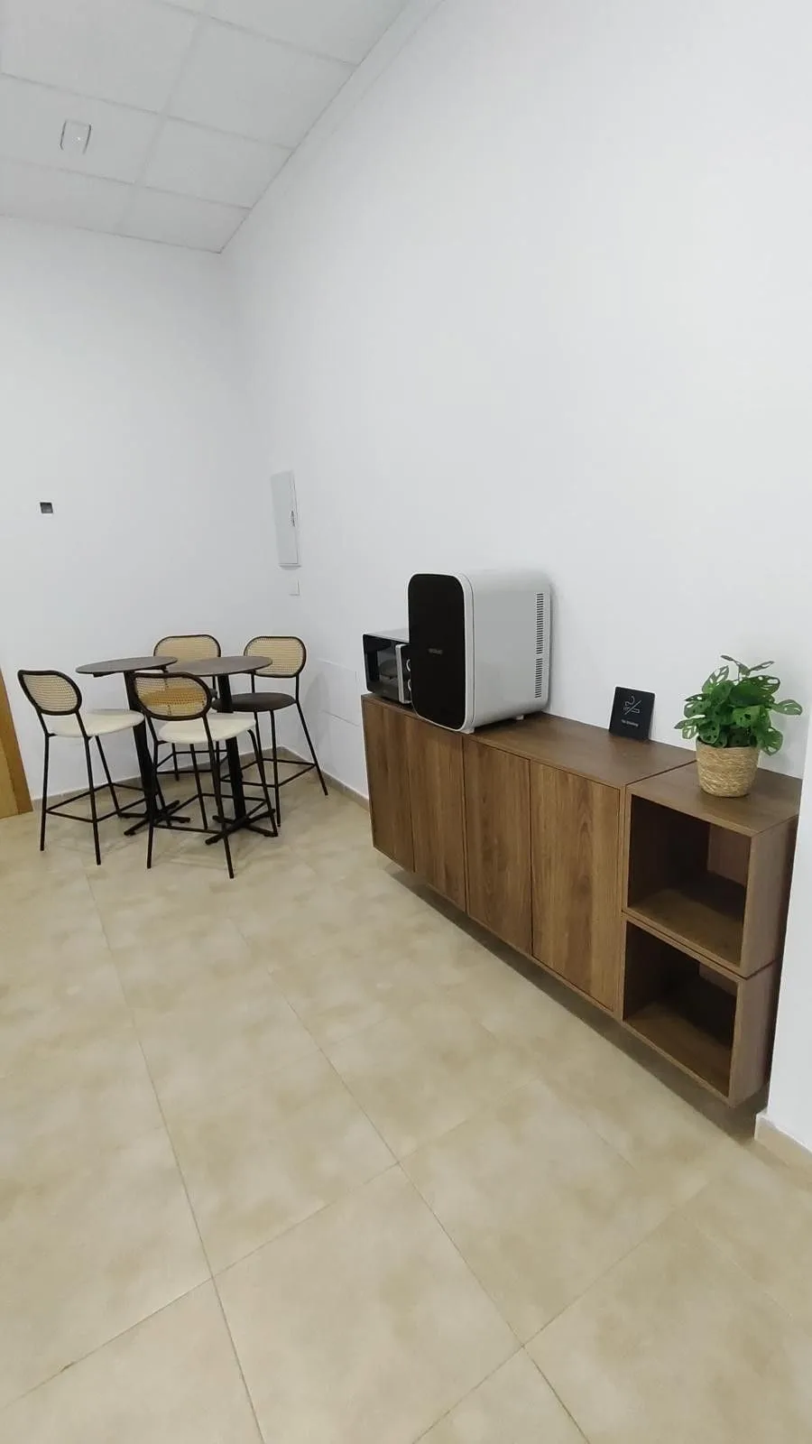 NidoHub , Kitchen, Catral