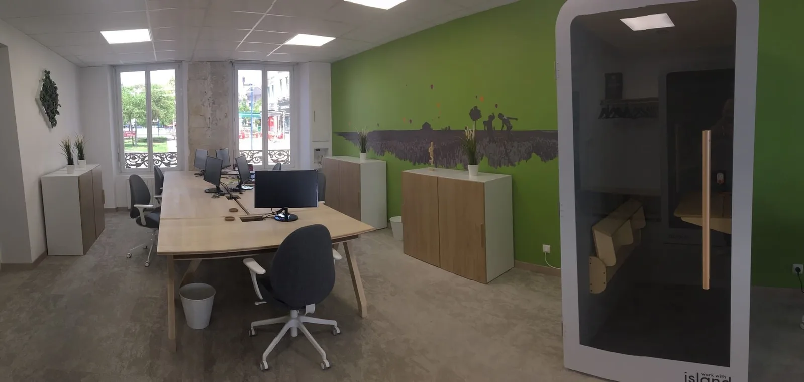 Noburo, Open-plan office, Verdun