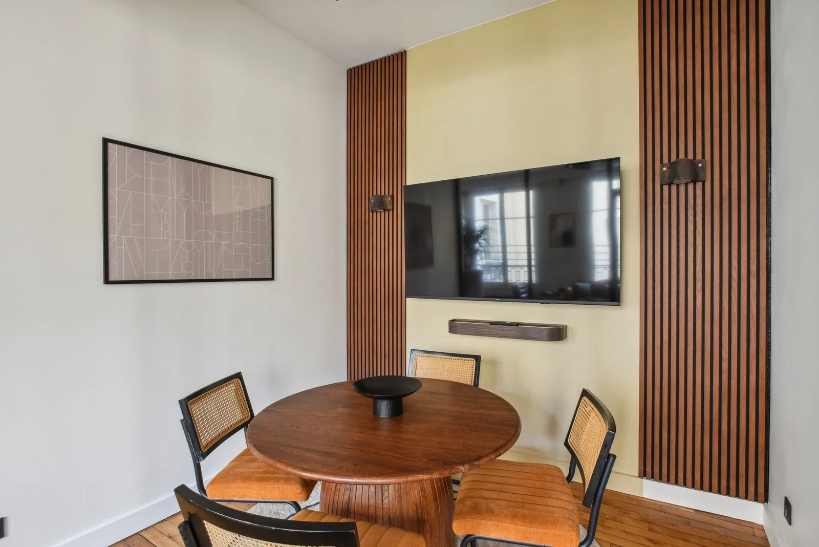Les Nouveaux Bureaux 84 Beaubourg , Besprechungsraum für 4 Personen, Paris 3e