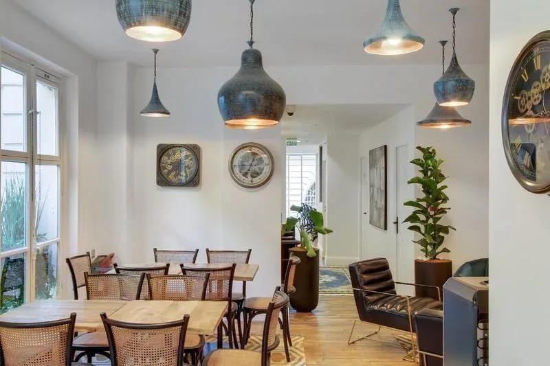 Les Nouveaux Bureaux Bourse, Cafétéria, Paris 2e
