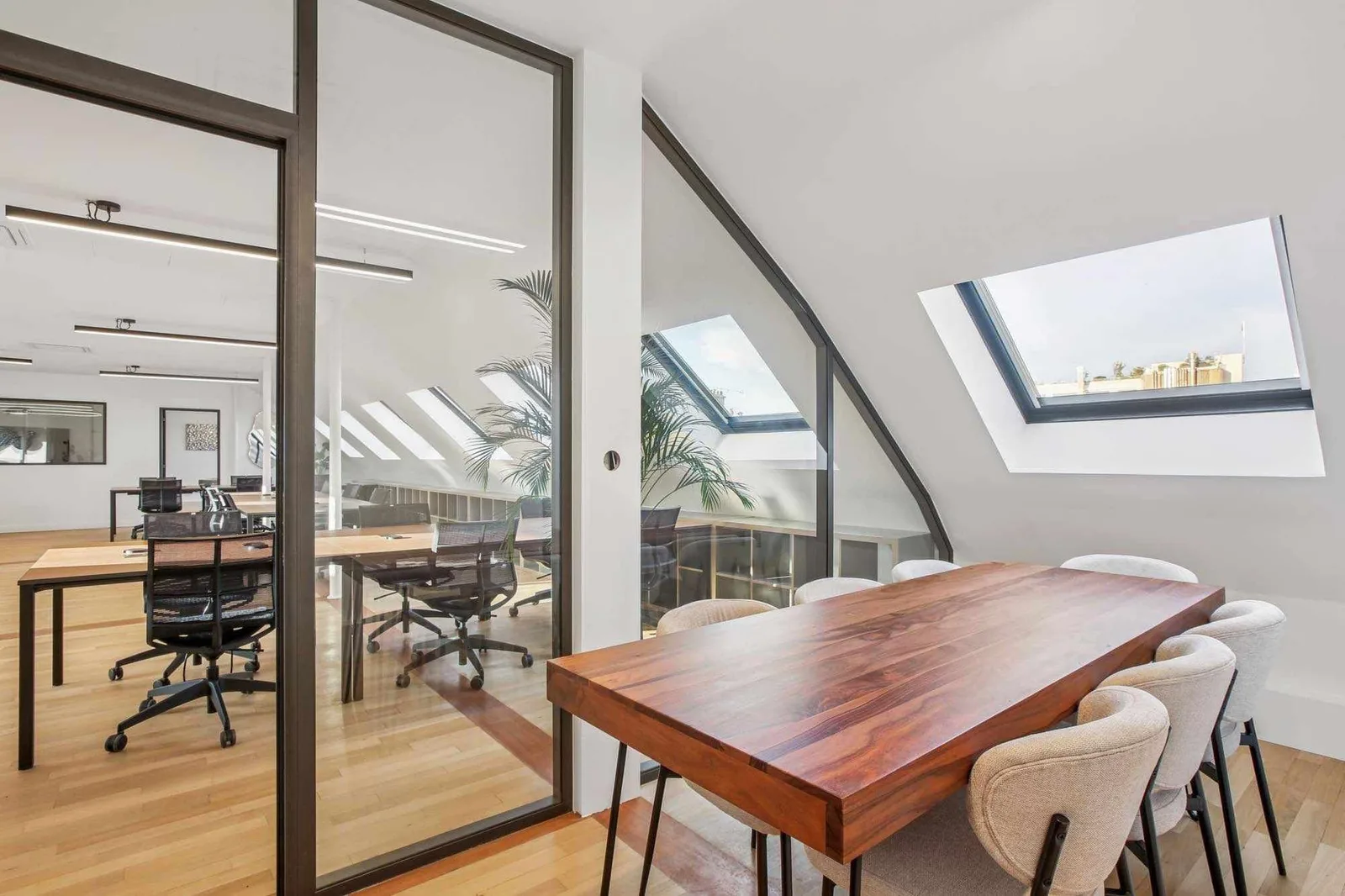 Les Nouveaux Bureaux Braque, Salle de réunion 8 personnes, Paris 3e