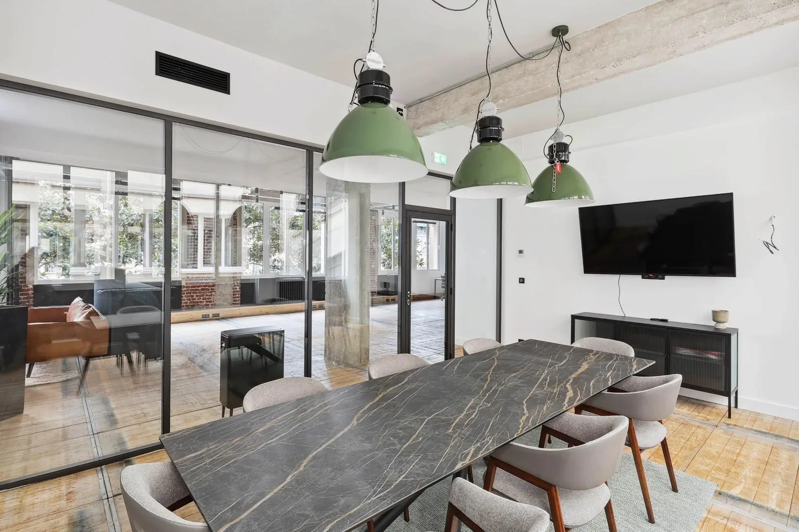 Les Nouveaux Bureaux Chabrol, Salle de réunion 8 personnes, Paris 10e