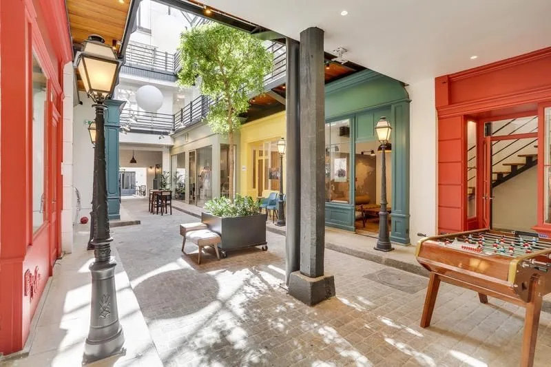 Les Nouveaux Bureaux Martel, Terrasse et espace extérieur, Paris 10e