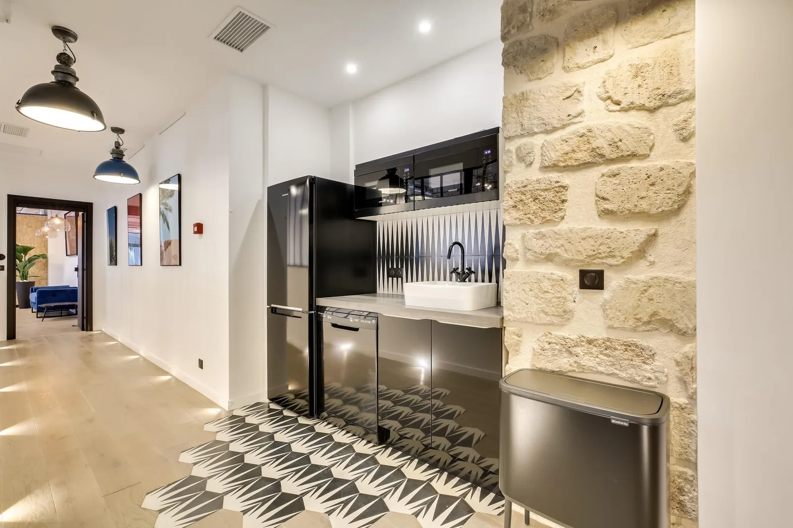 Les Nouveaux Bureaux Uzes, Küche, Paris 2e