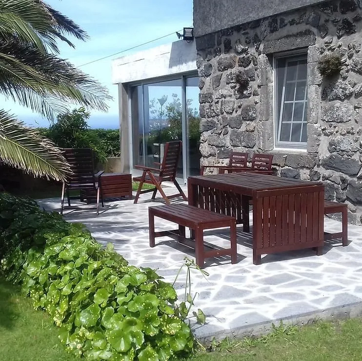 Novovento, Terrasse et espace extérieur, Ginetes