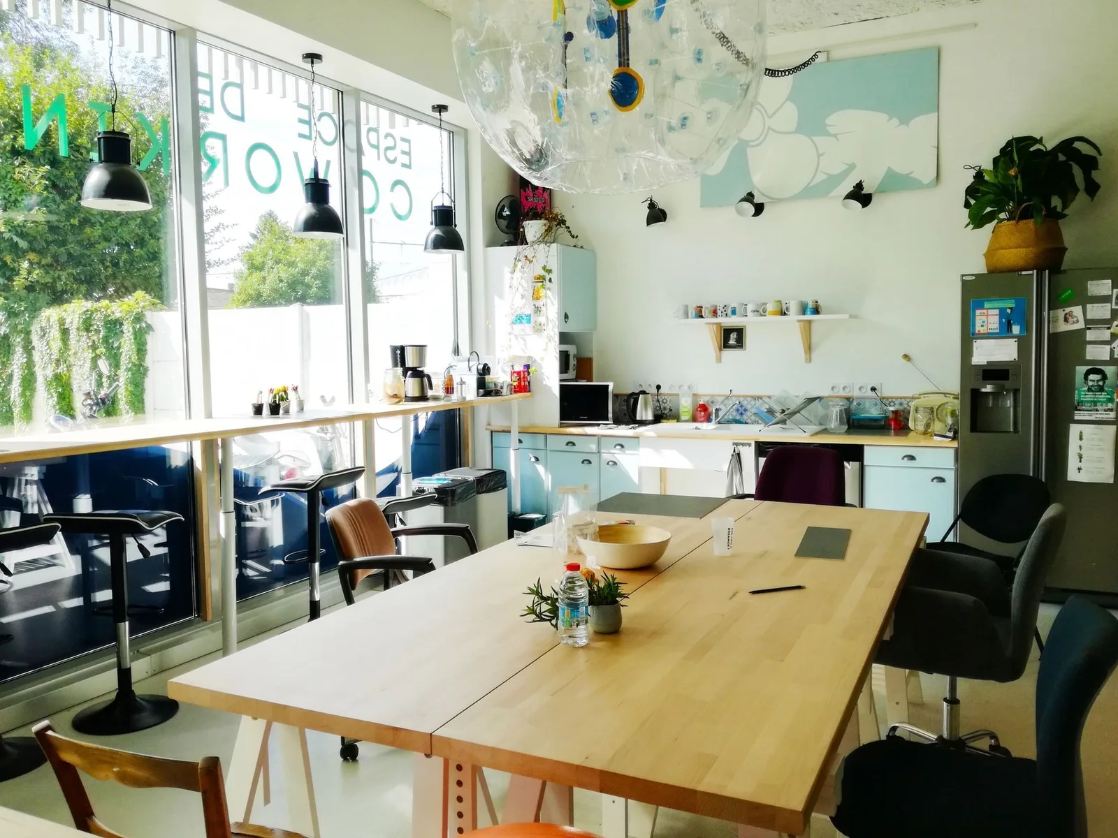 Oasis Coworking, Kitchen, Cenon