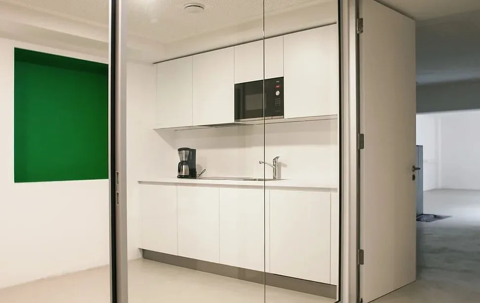 Office 129, Kitchen, Darmstadt