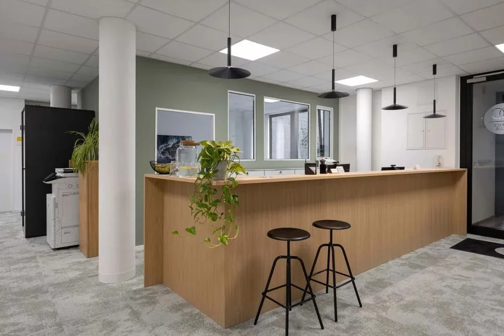 Office Club Hannover an der Oper, Reception, Hanover
