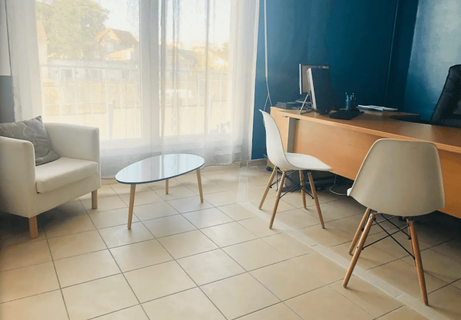 Office Expert, Private office, 1 desk, Clamart