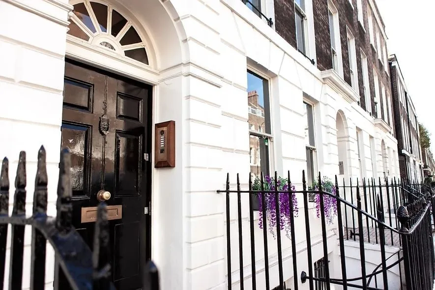 The Office - Fitzrovia House, Façade, Londres