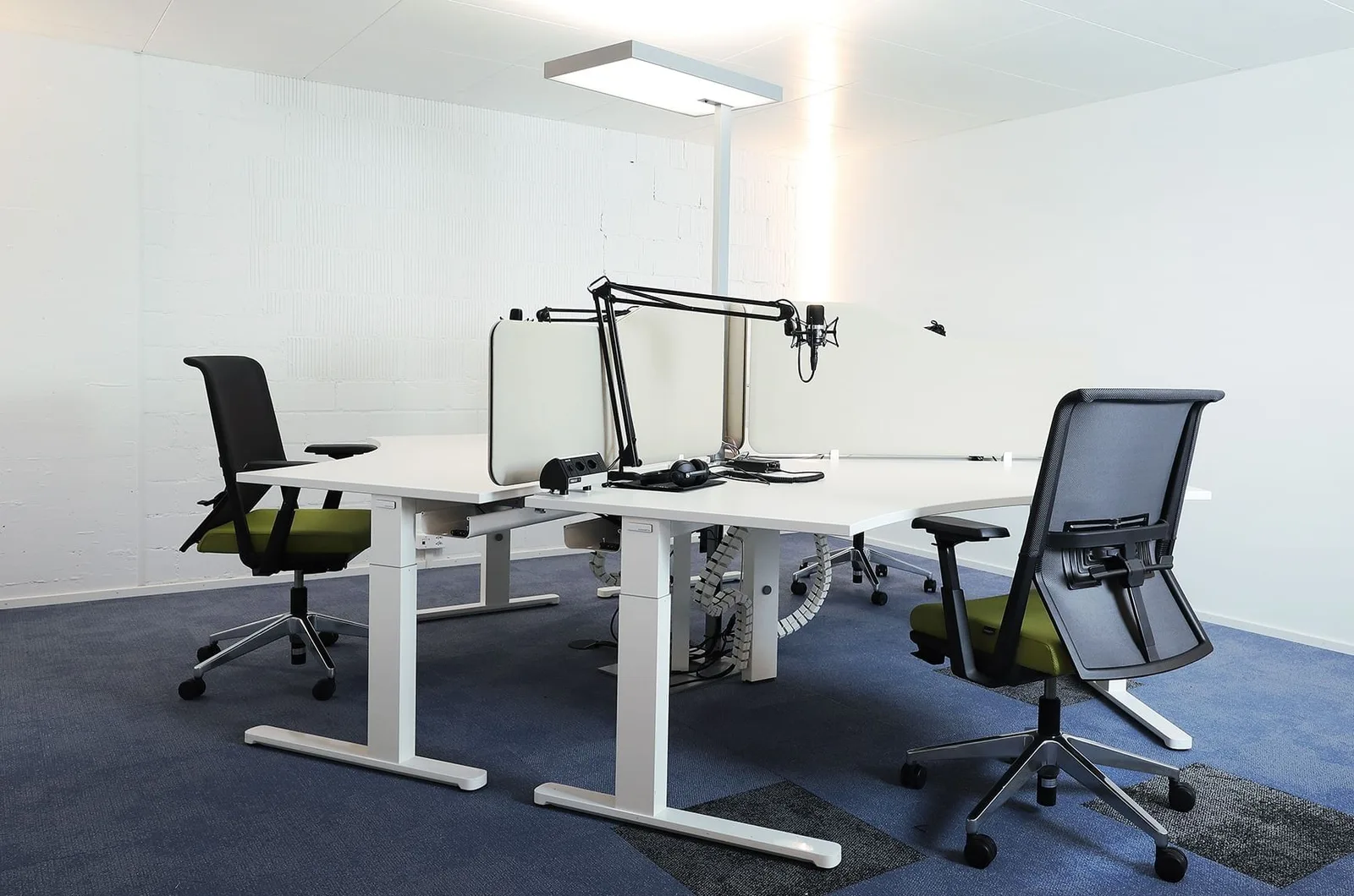 Office LAB Baslerpark, Privatbüro mit 4 Arbeitsplätzen, Zürich