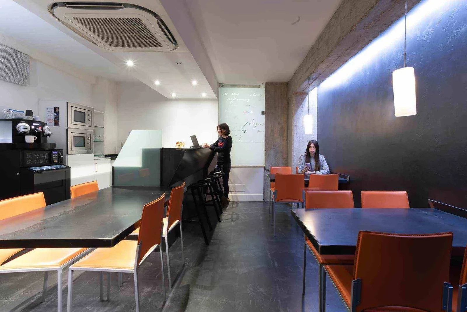 Office Madrid, Cafetaria, Madrid