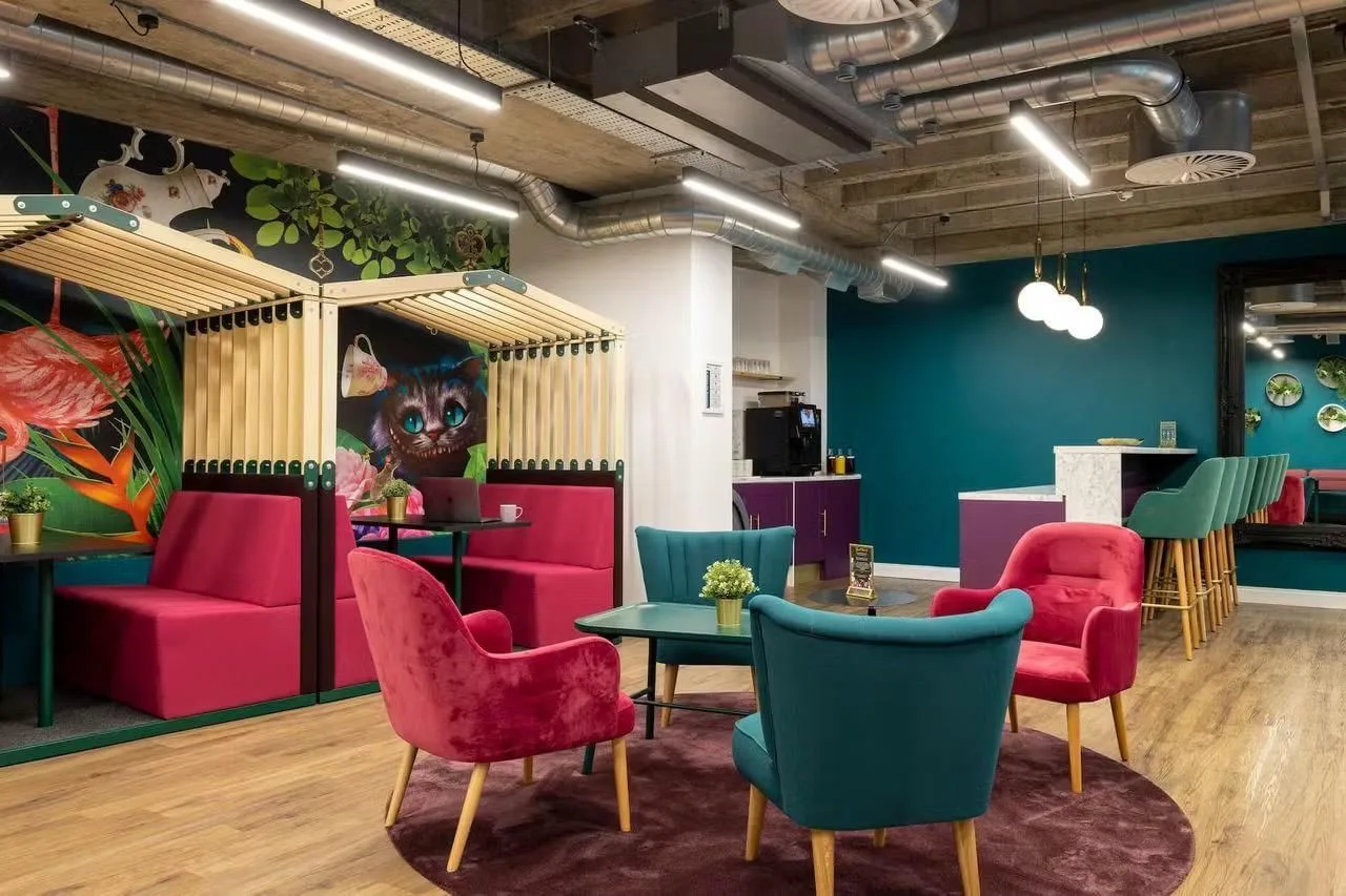 Office Space in Town - Boundary Row, Lounge, London
