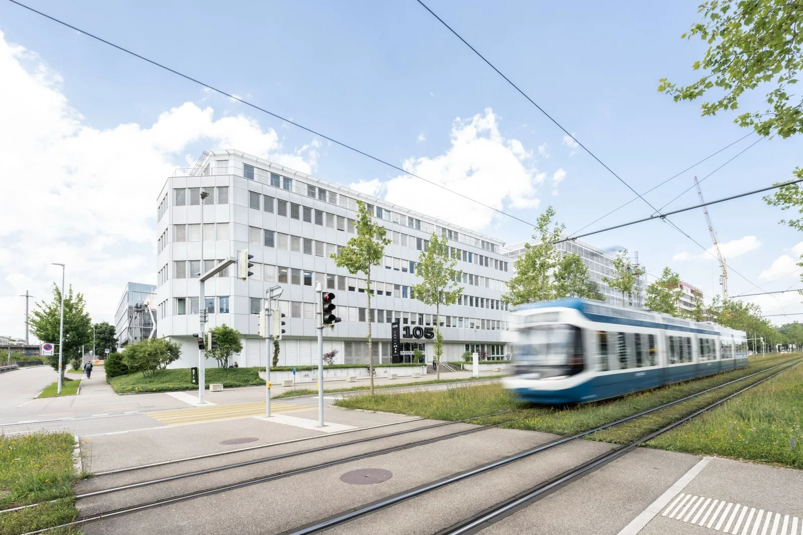 Office105, Façade, Opfikon