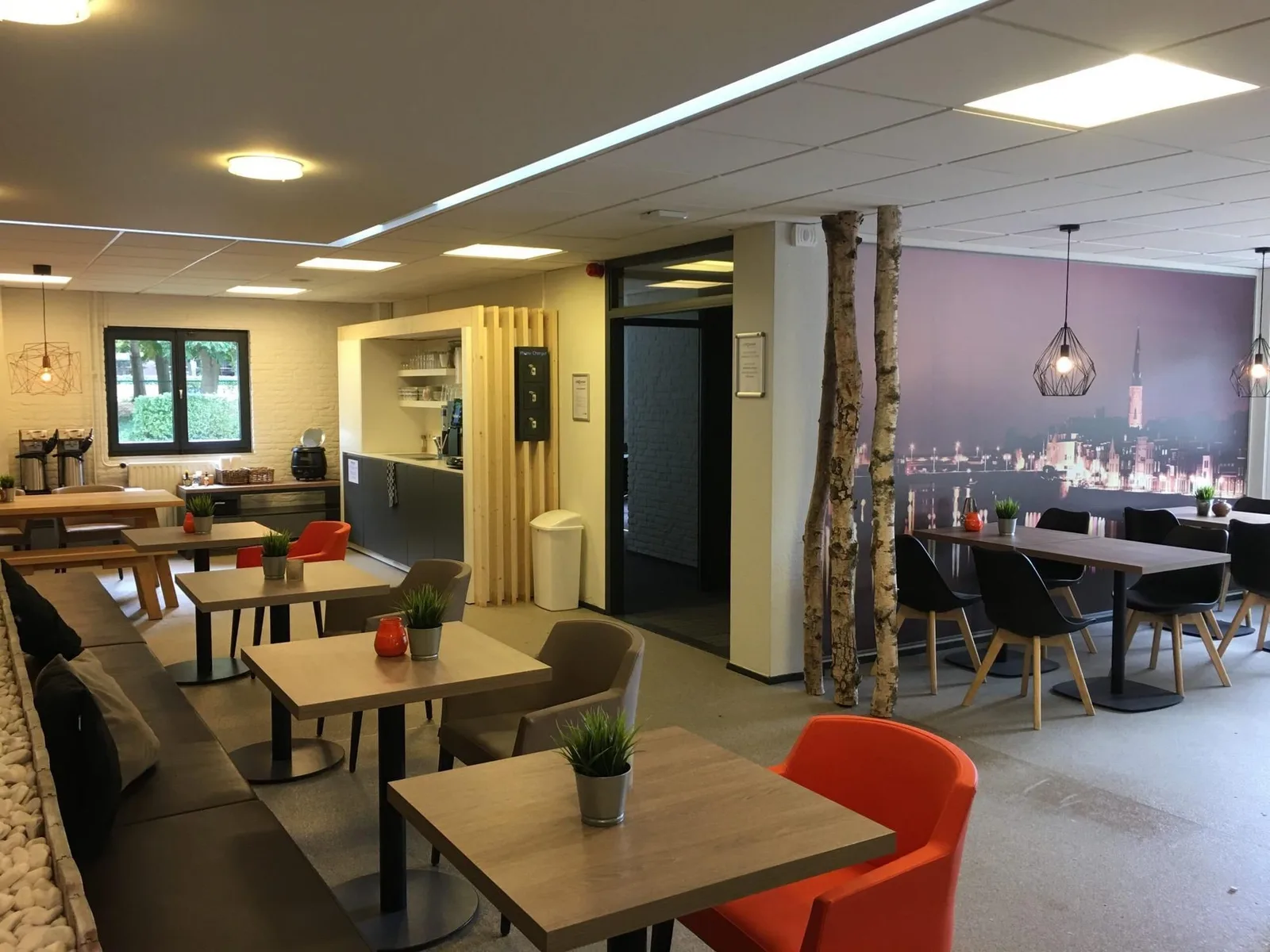 Officenter Maastricht, Kantine, Maastricht
