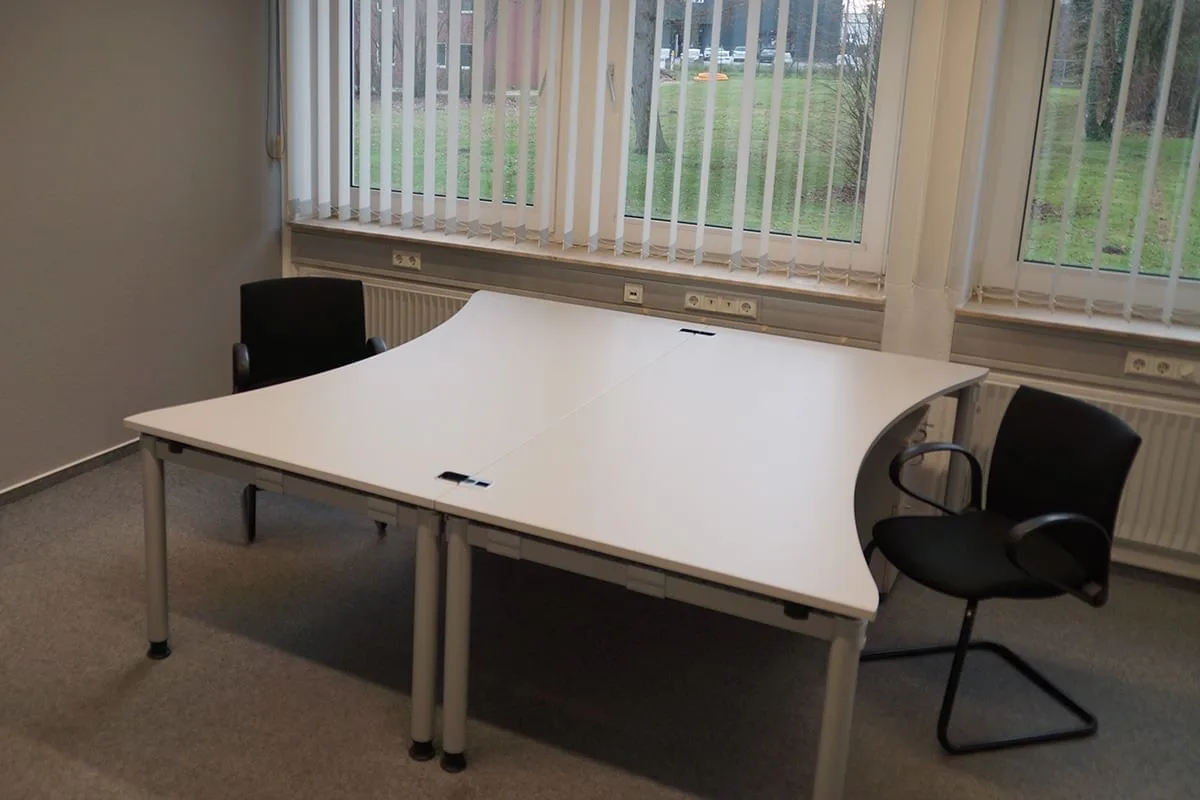Officepark Barnstorf, Private office, 2 desks, Barnstorf