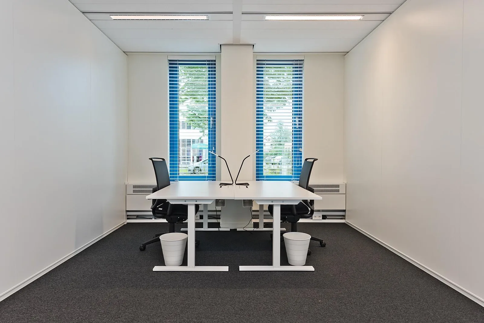 OfficeZ Mountain OfficeZ, Privékantoor met 2 werkplekken, Bunnik