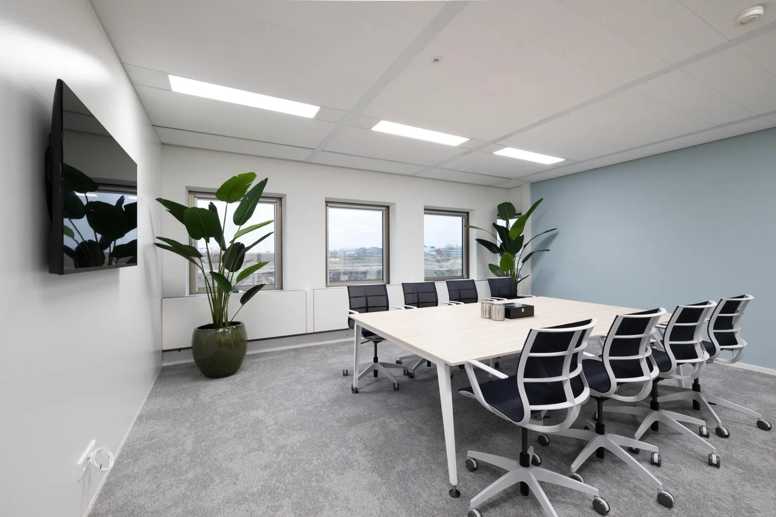 OfficeZ Prinsenhof, Vergaderruimte voor 8 personen, Badhoevedorp