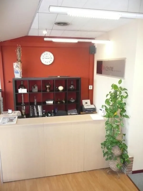Oficentre, Reception, Sabadell