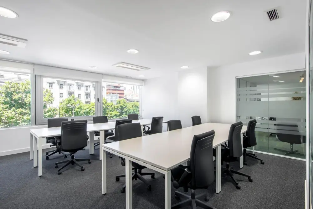 HQ Bogota, La Colmena Digital, Oficina privada 12 personas, Bogotá