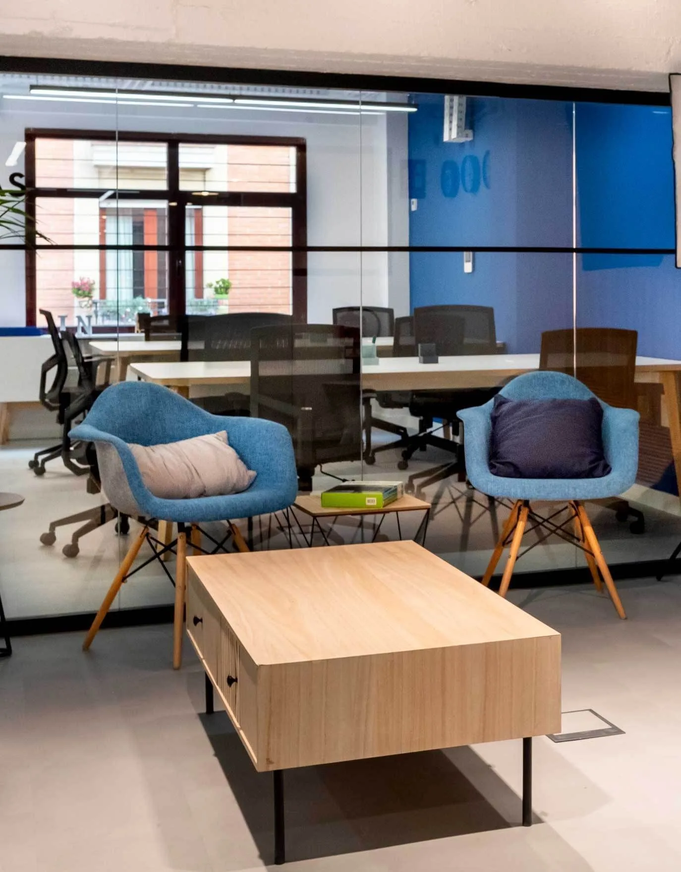 Oficinas Ferrocarril 37, Zona de descanso, Madrid