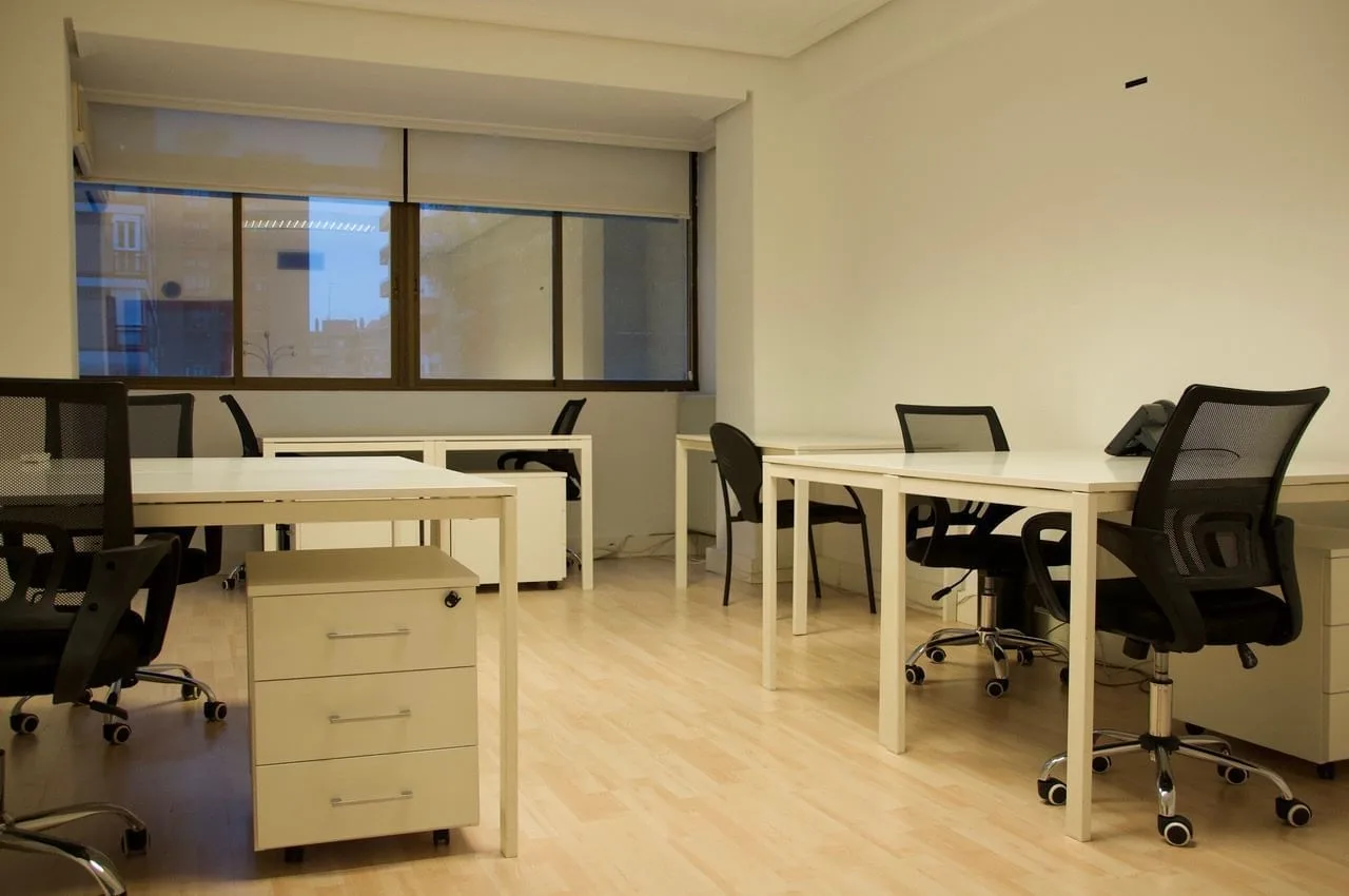 Oficinas Ya Capitan Haya, Private office, 6 desks, Madrid