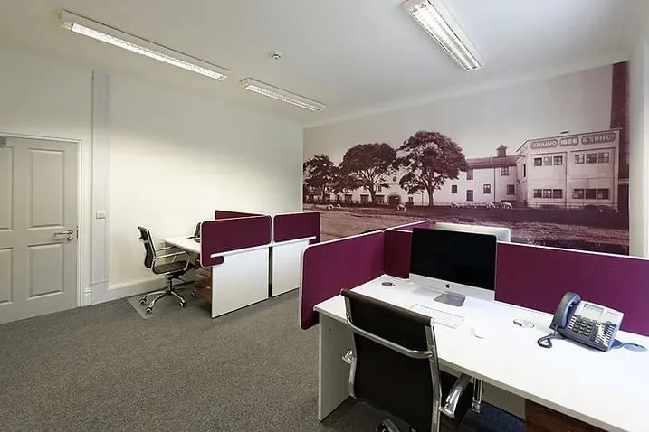The Old Brewery Business Centre, Bureau privatif 4 postes, Wingate