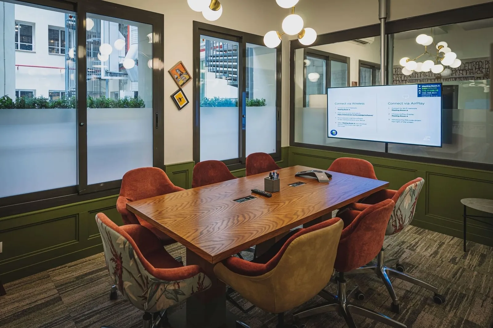 Onecowork Catedral, Sala de reuniones para 8 personas, Barcelona
