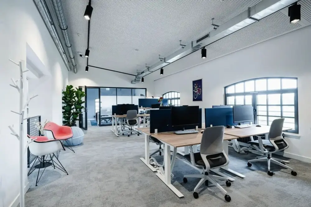 1000 Satellites - The Malt, Open Space 5 days per month, BASIC membership, Karlsfeld
