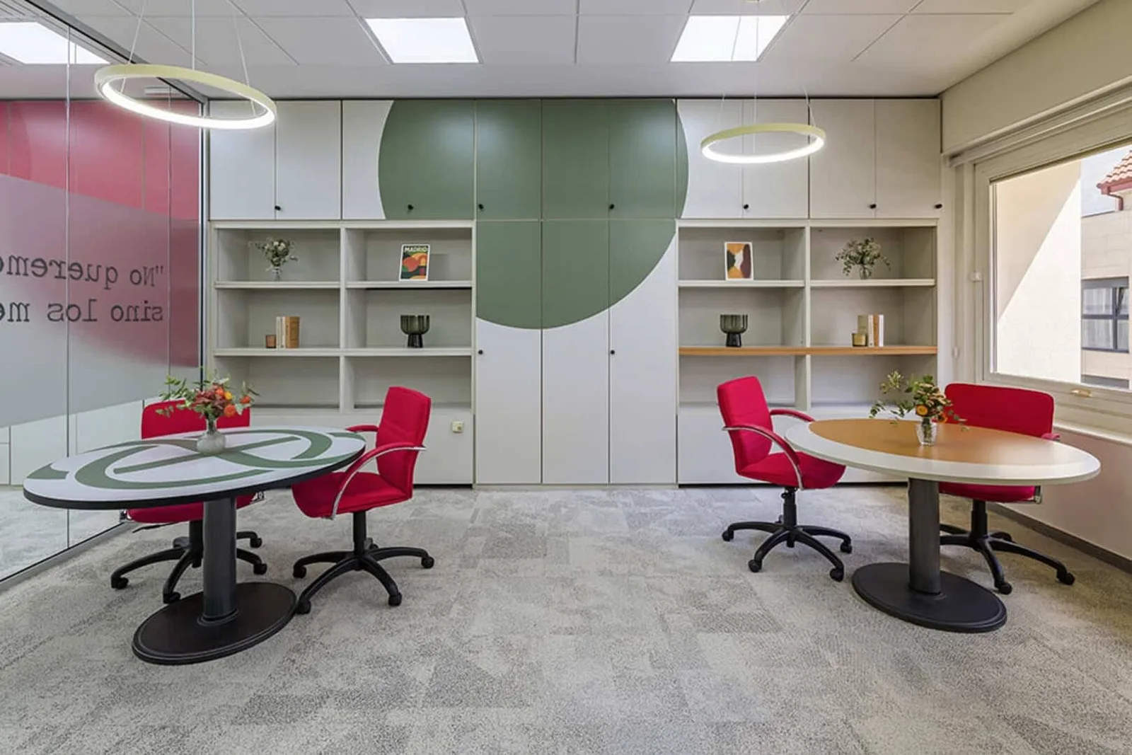 Optimismus Coworking, Despacho privado con 4 puestos, Madrid