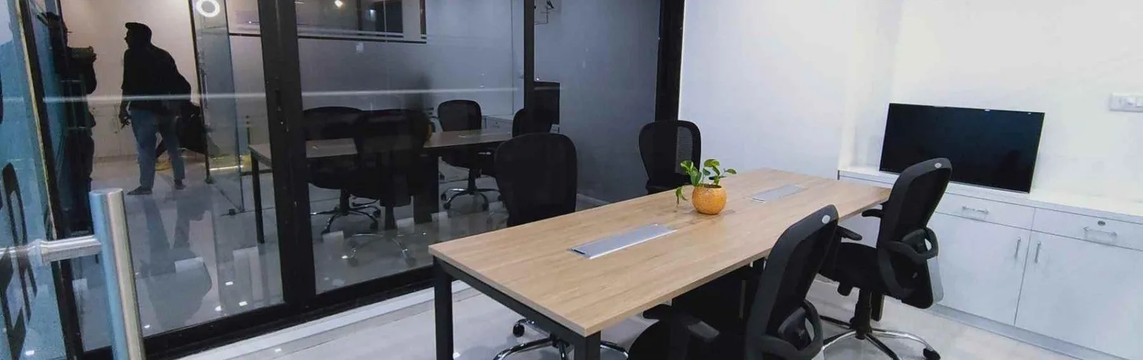 OrangeSpace, Meeting room for 6 people, Hanoi