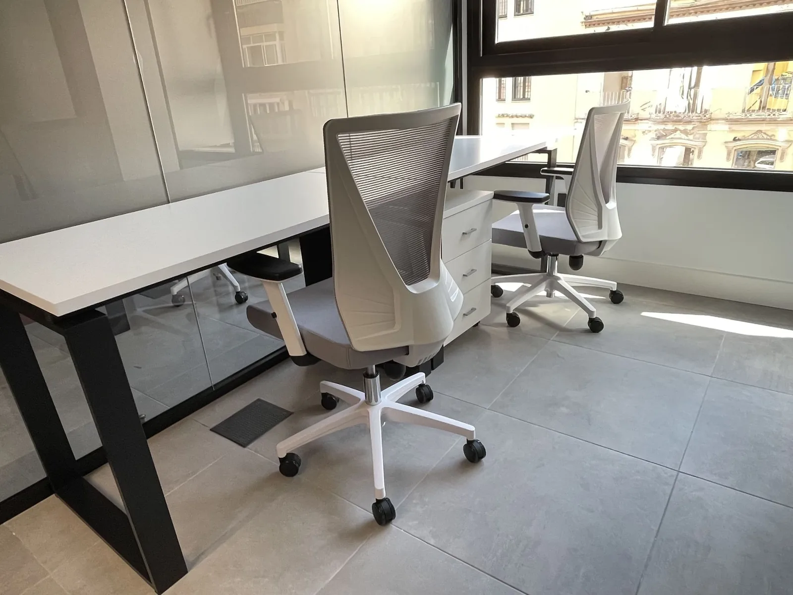 Orient Hub Coworking Málaga, Despacho privado con 2 puestos, Málaga