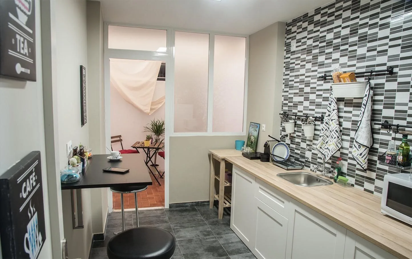 Owork, Cuisine, Valence