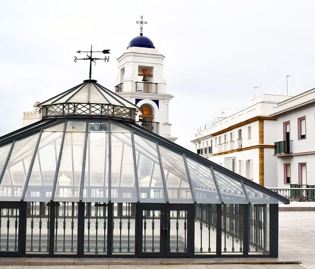 Palacio San Agustín, Terraza y espacio exterior, Cadix