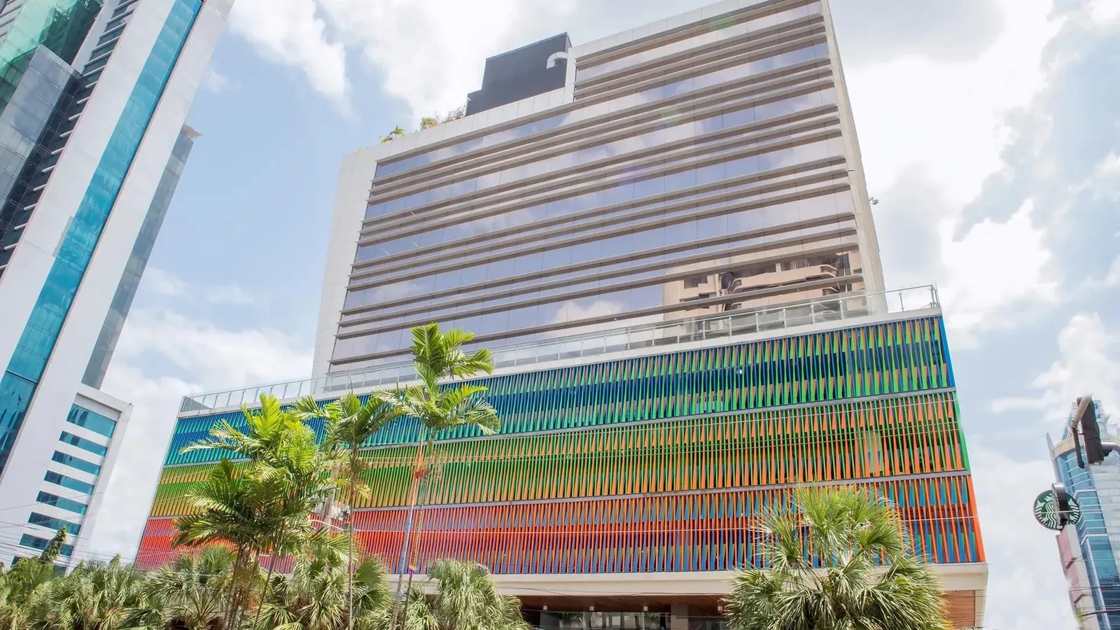 Panama Coworking Center Obarrio, Fachada del edificio, Panama City