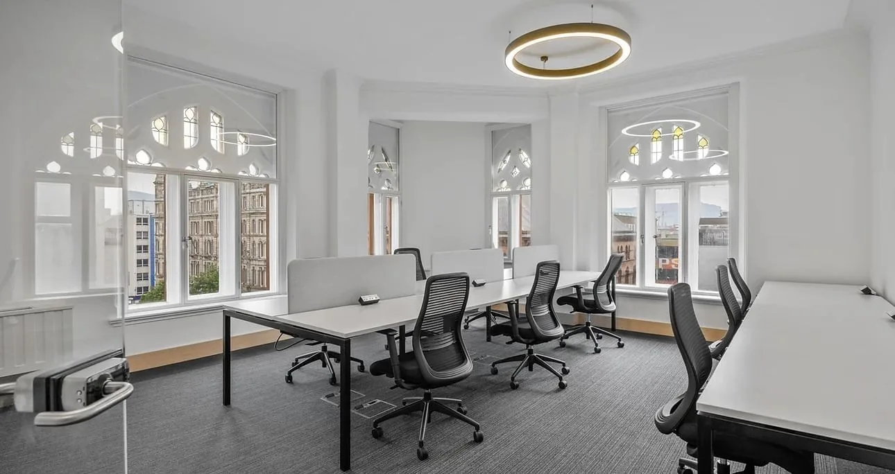 Pearl Assurance House, Open-plan office, Belfast