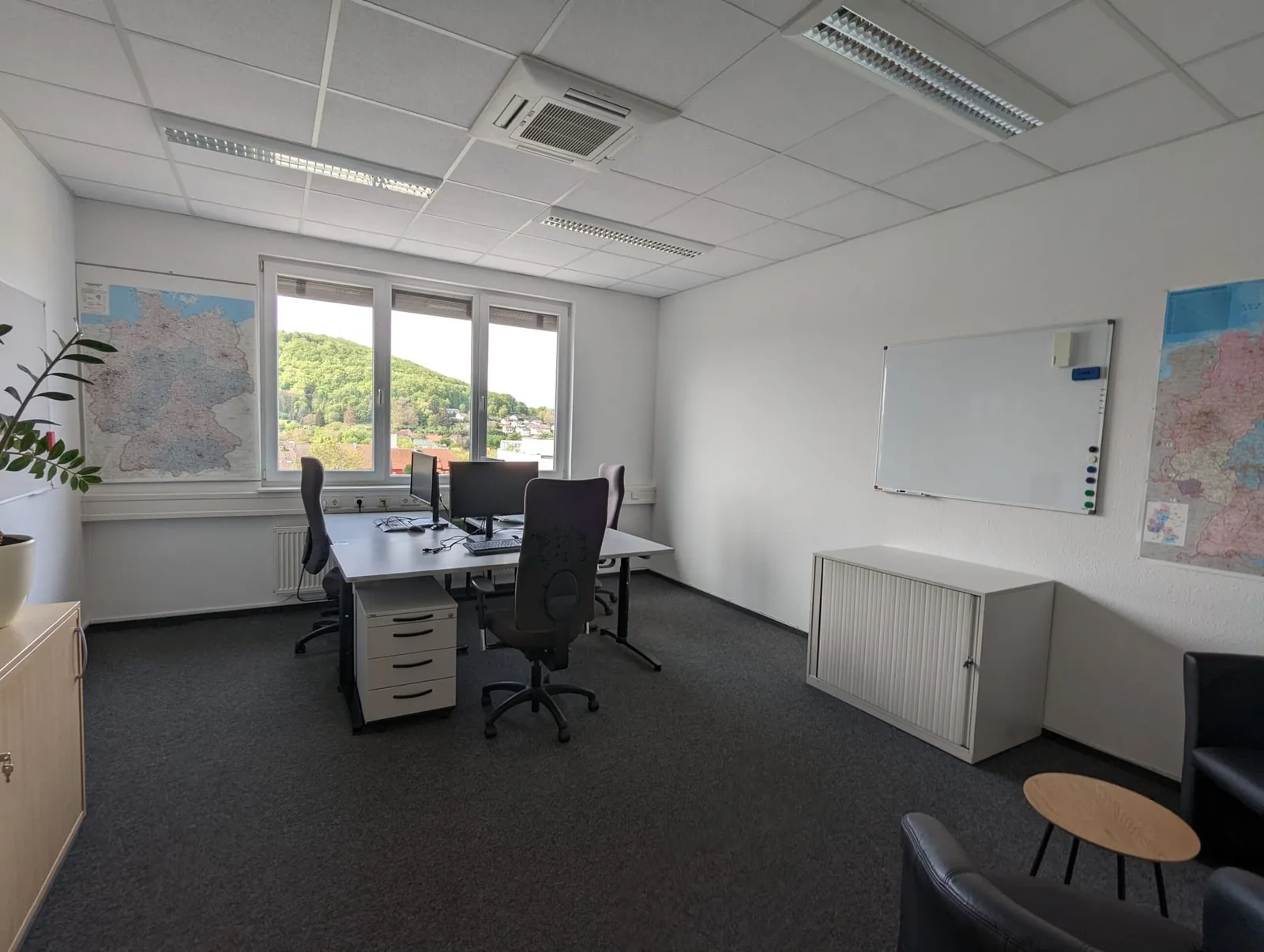 Pfinztal Works, Private office, 4 desks, Pfinztal