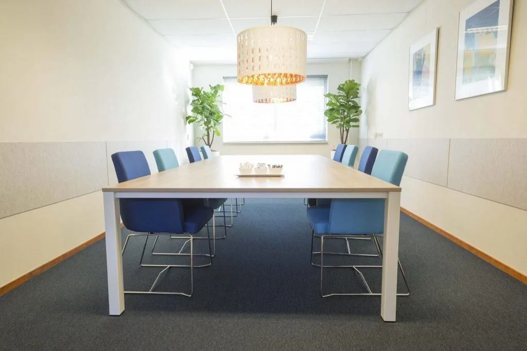 Place for Bizz Helmond, Vergaderruimte voor 8 personen, Helmond