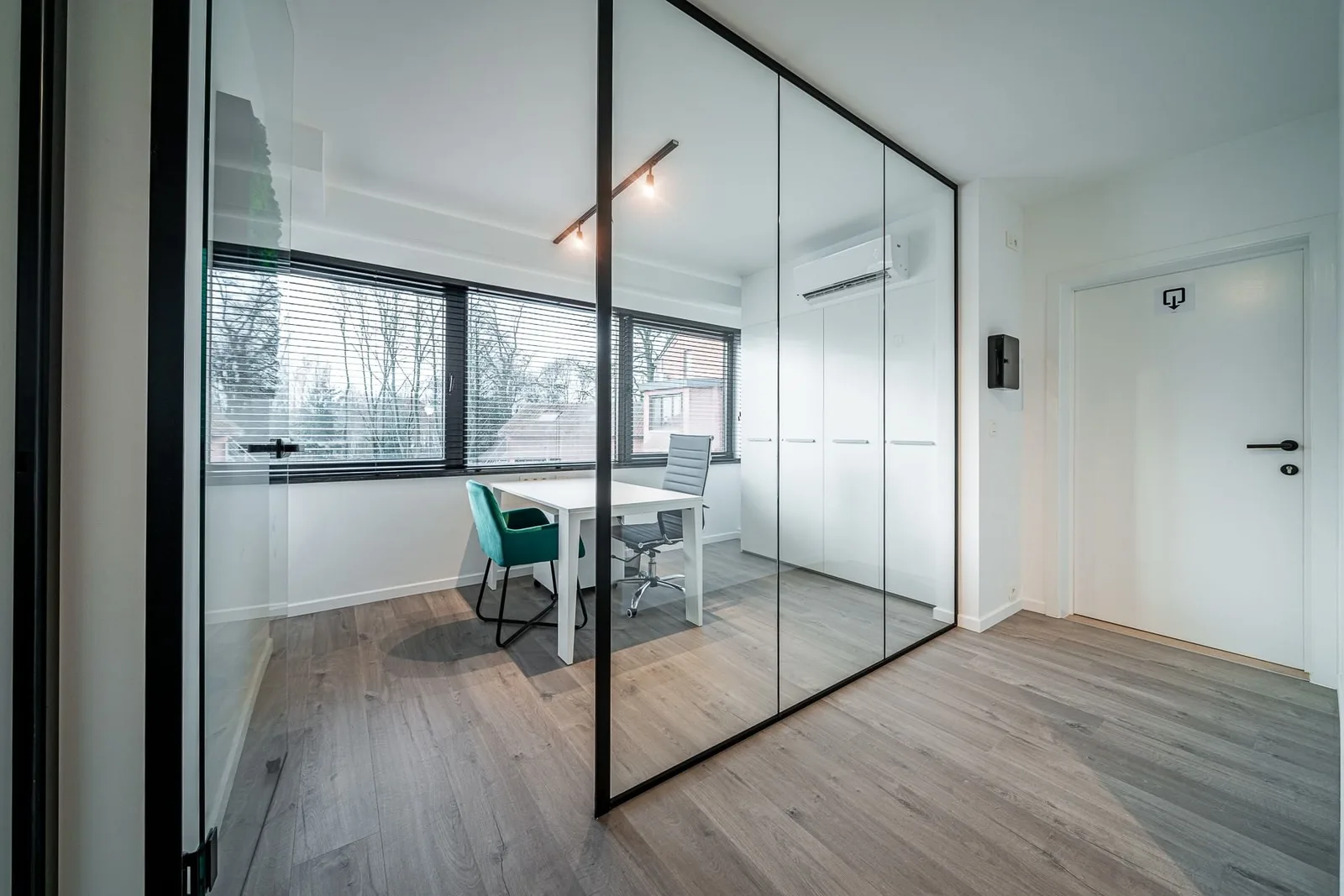 PLACE2WORK Opwijk, Private office, 2 desks, Opwijk