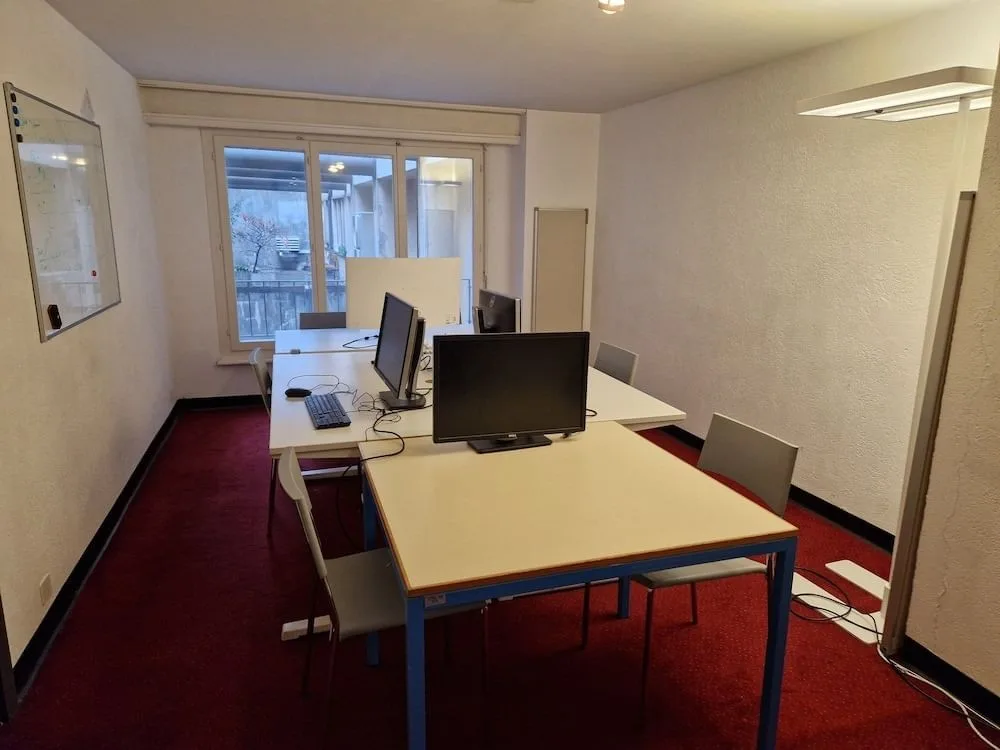 Powerhouse, Private office, 6 desks, Lausanne