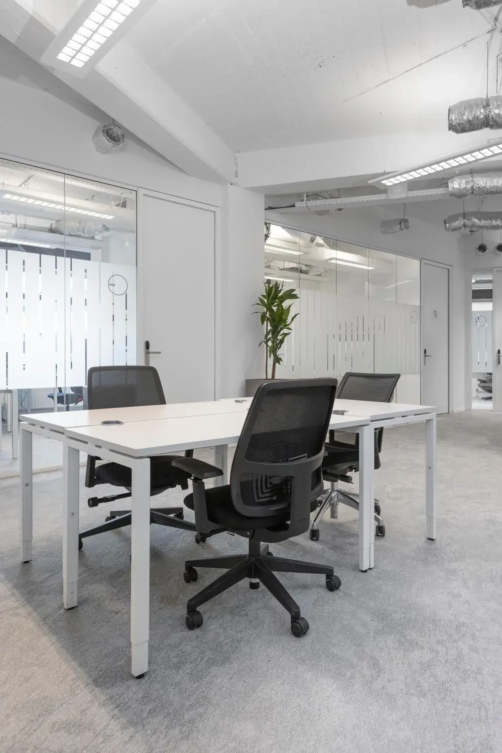 Regus Budapest, Budapest Infopark, Privát iroda 3 fő, Budapest