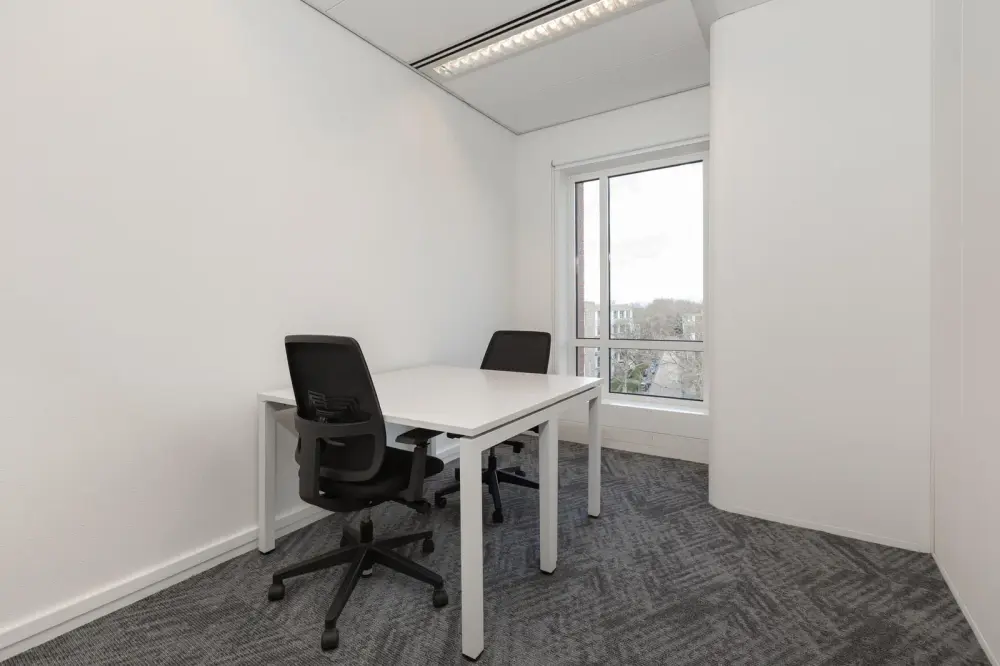 Regus CA, Brea - Brea Campus, Private office 2 people, Brea, CA