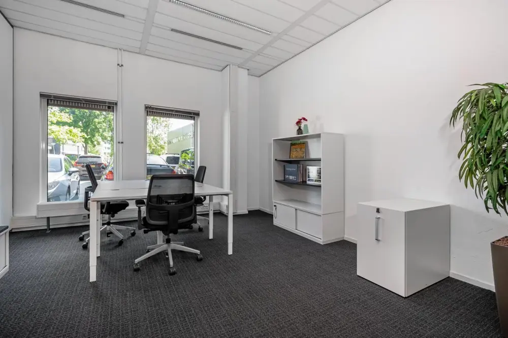 Open Office TOKYO, Jinbocho (Open Office), Private office 3 people, Tokyo